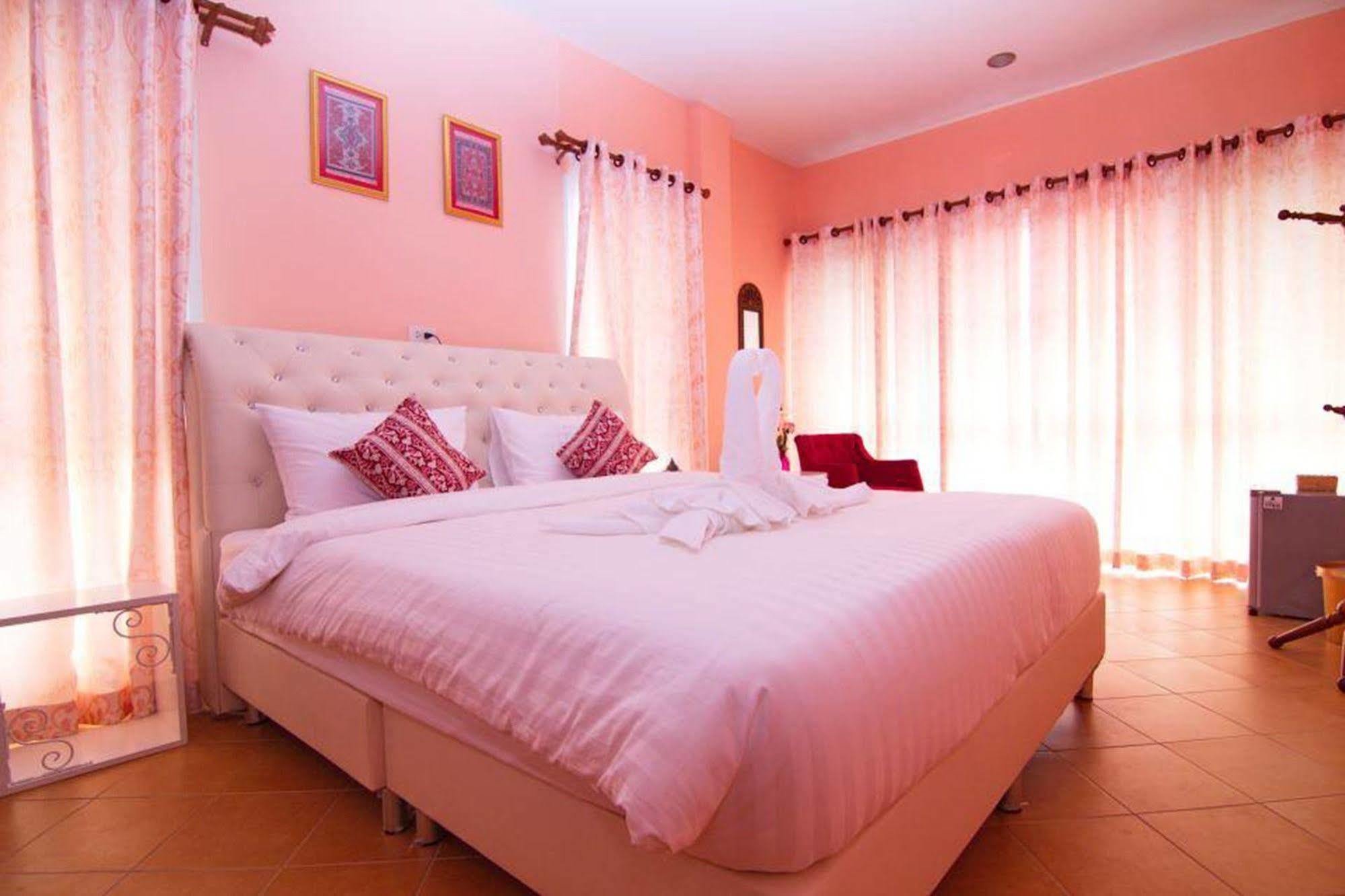 Chowdhury Boutique House Τσιάνγκ Μάι Εξωτερικό φωτογραφία