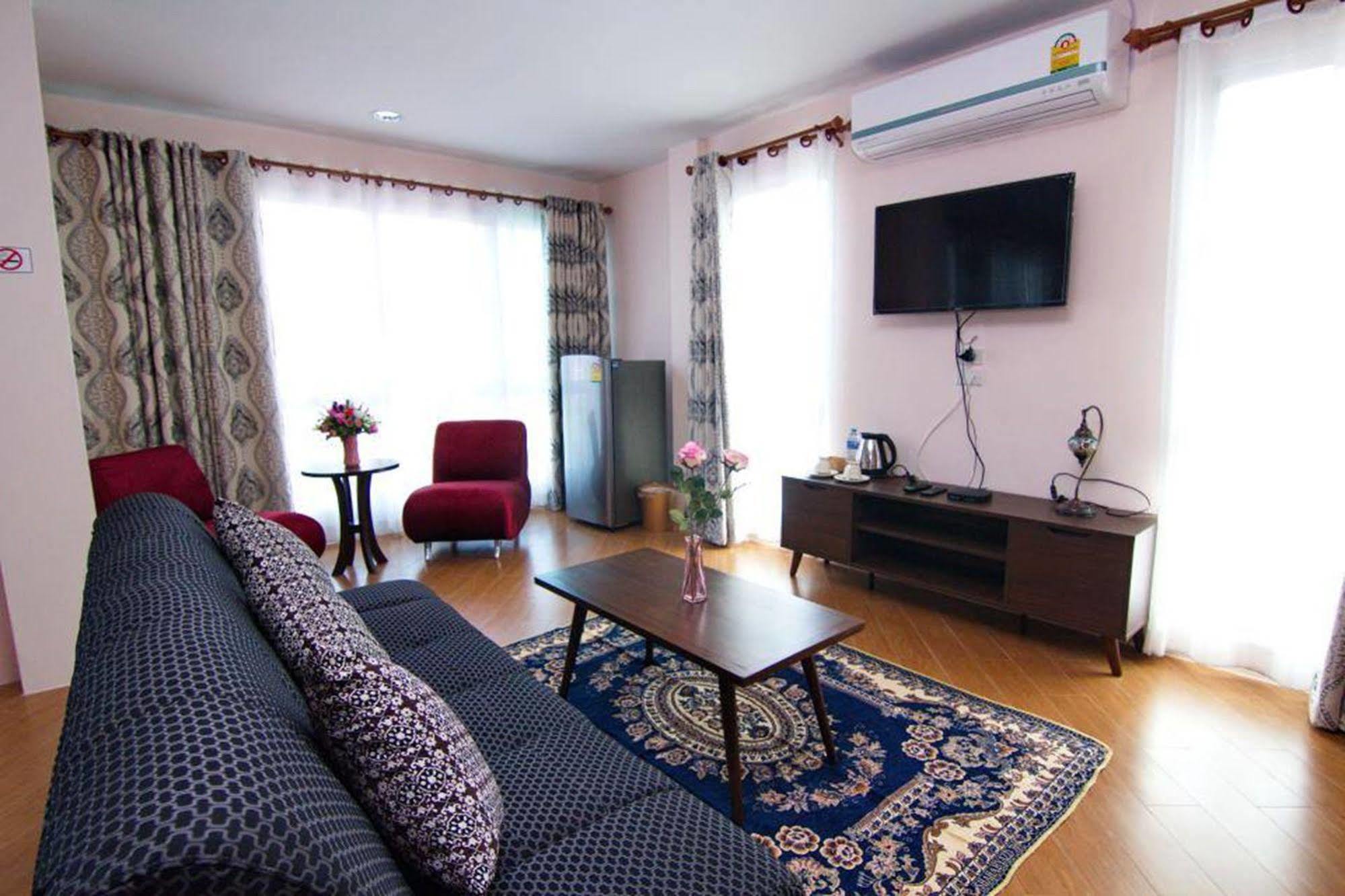 Chowdhury Boutique House Τσιάνγκ Μάι Εξωτερικό φωτογραφία