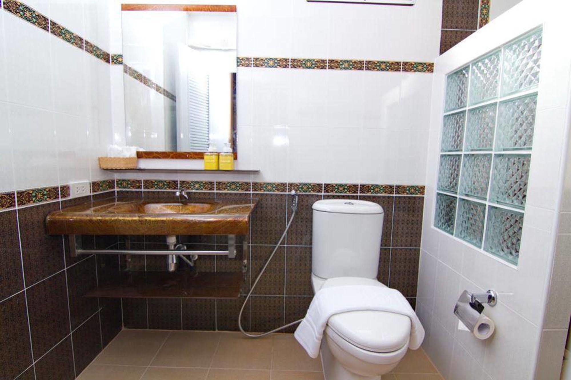 Chowdhury Boutique House Τσιάνγκ Μάι Εξωτερικό φωτογραφία